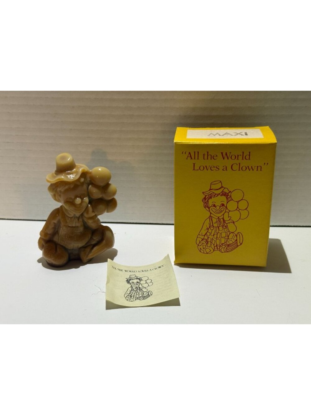 Vintage Mosser Glass All the World Loves A Clown "Maxi" Tan/Brown